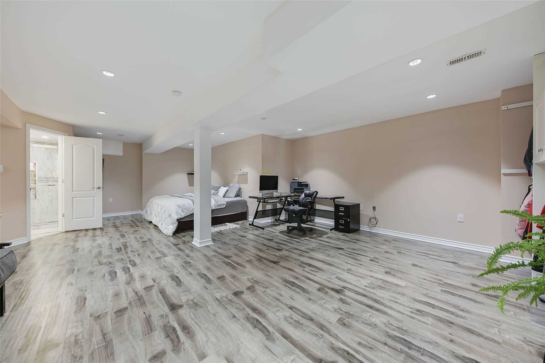1175 Mitchell Crt
