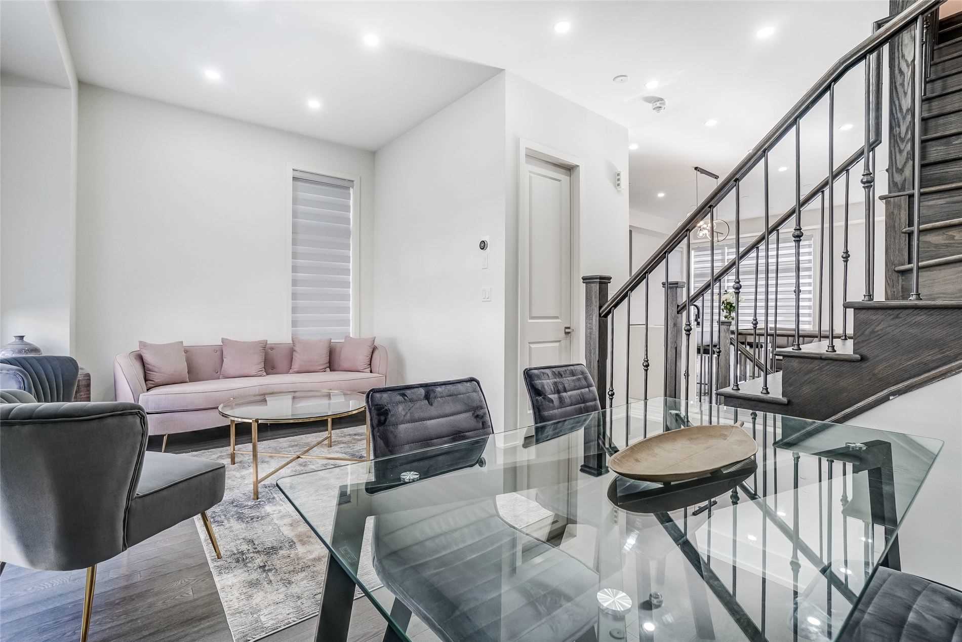 22 Mogul Rd