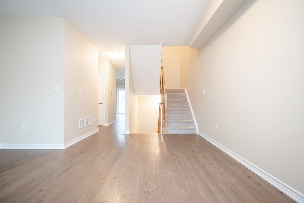 68 Milson Cres