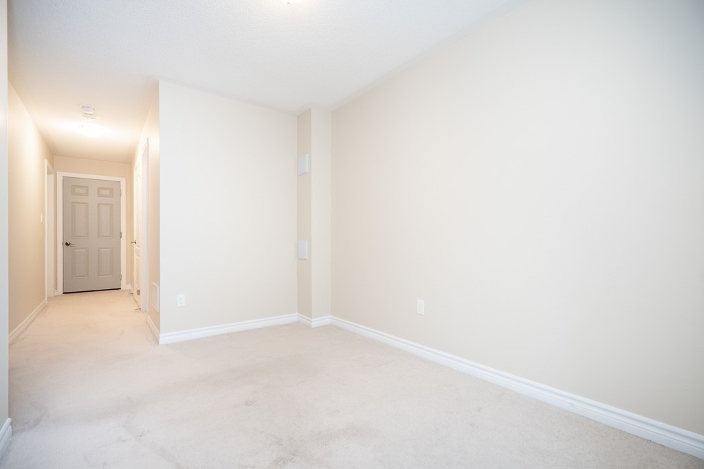 68 Milson Cres