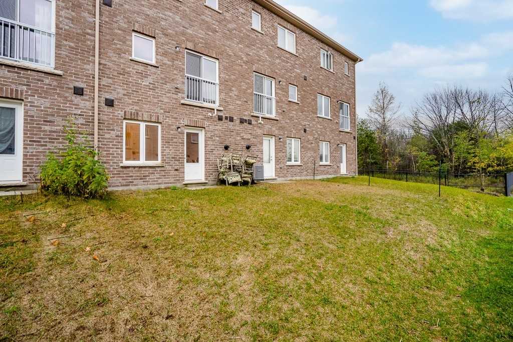 68 Milson Cres