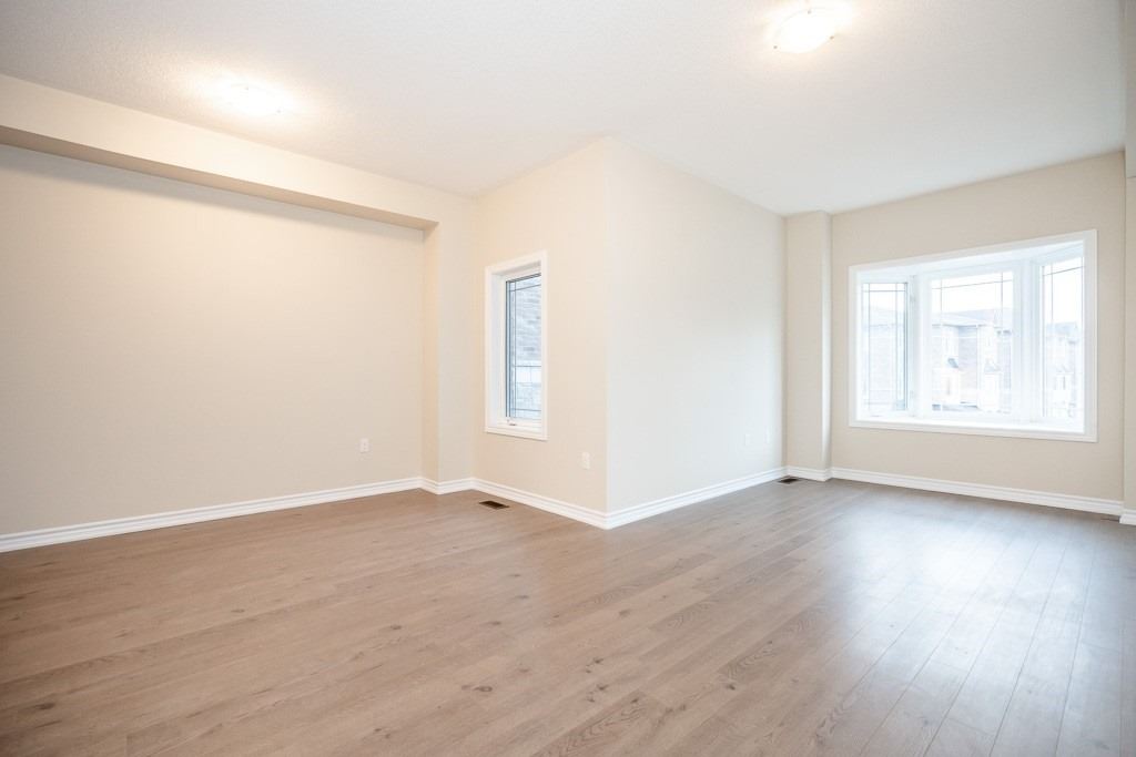 68 Milson Cres