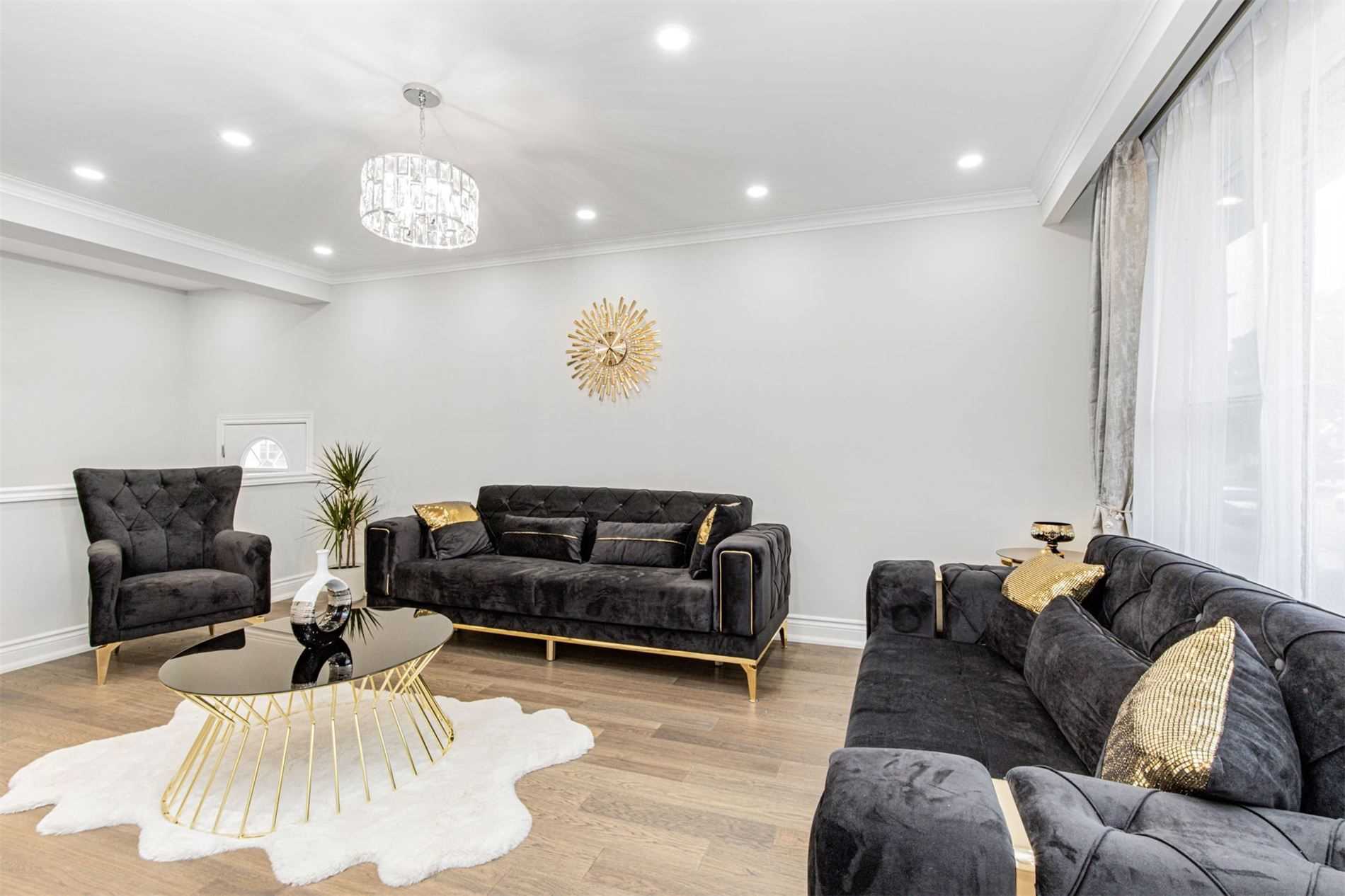 25 Boulding Dr