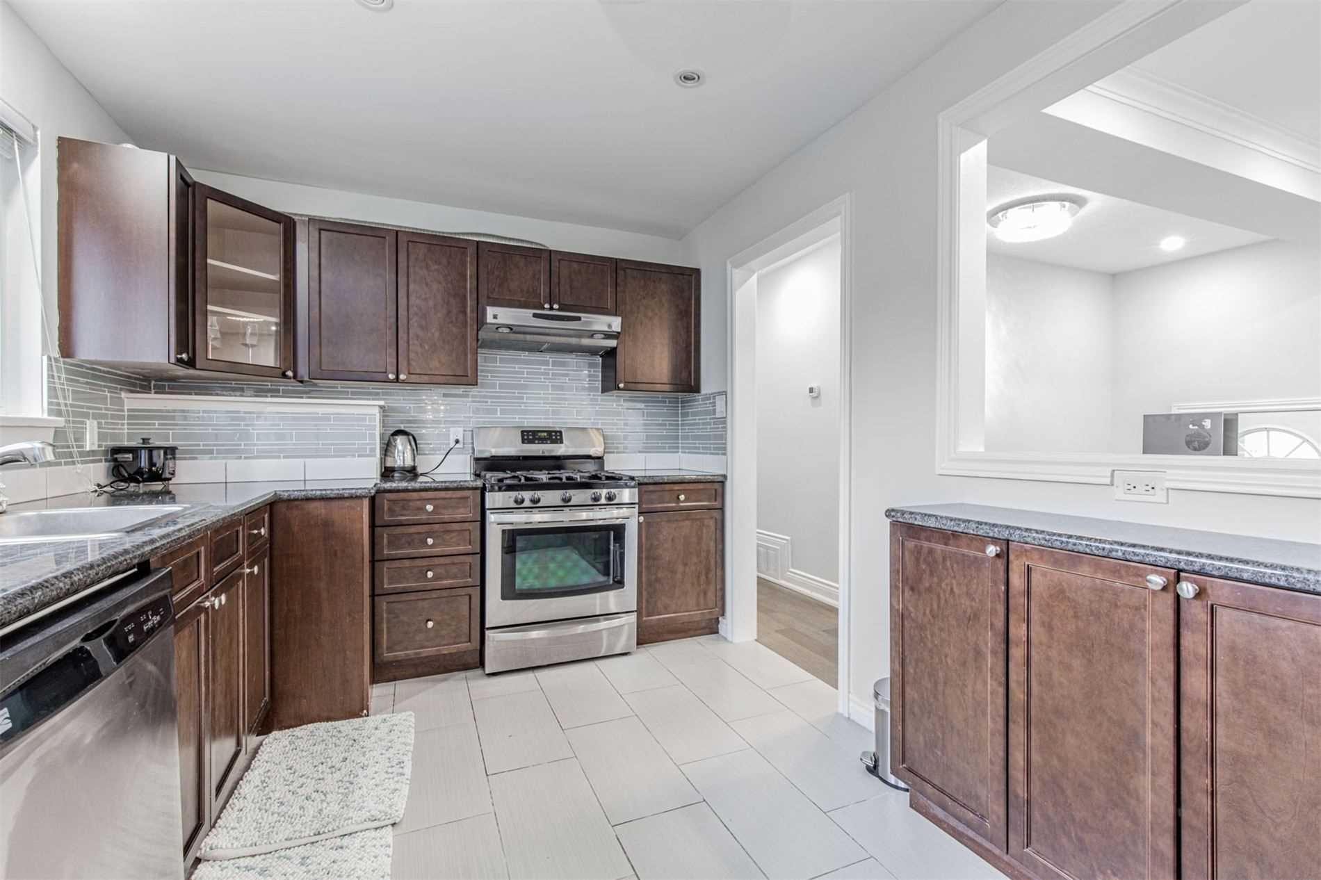 25 Boulding Dr