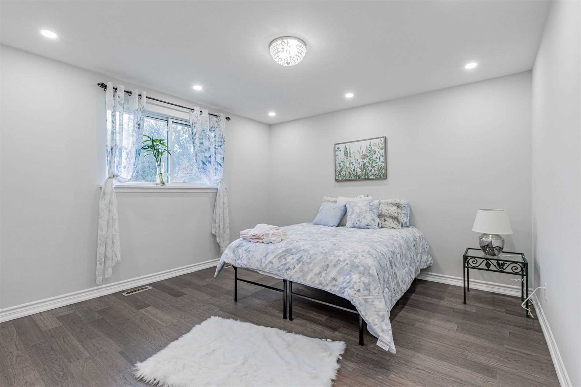 25 Boulding Dr