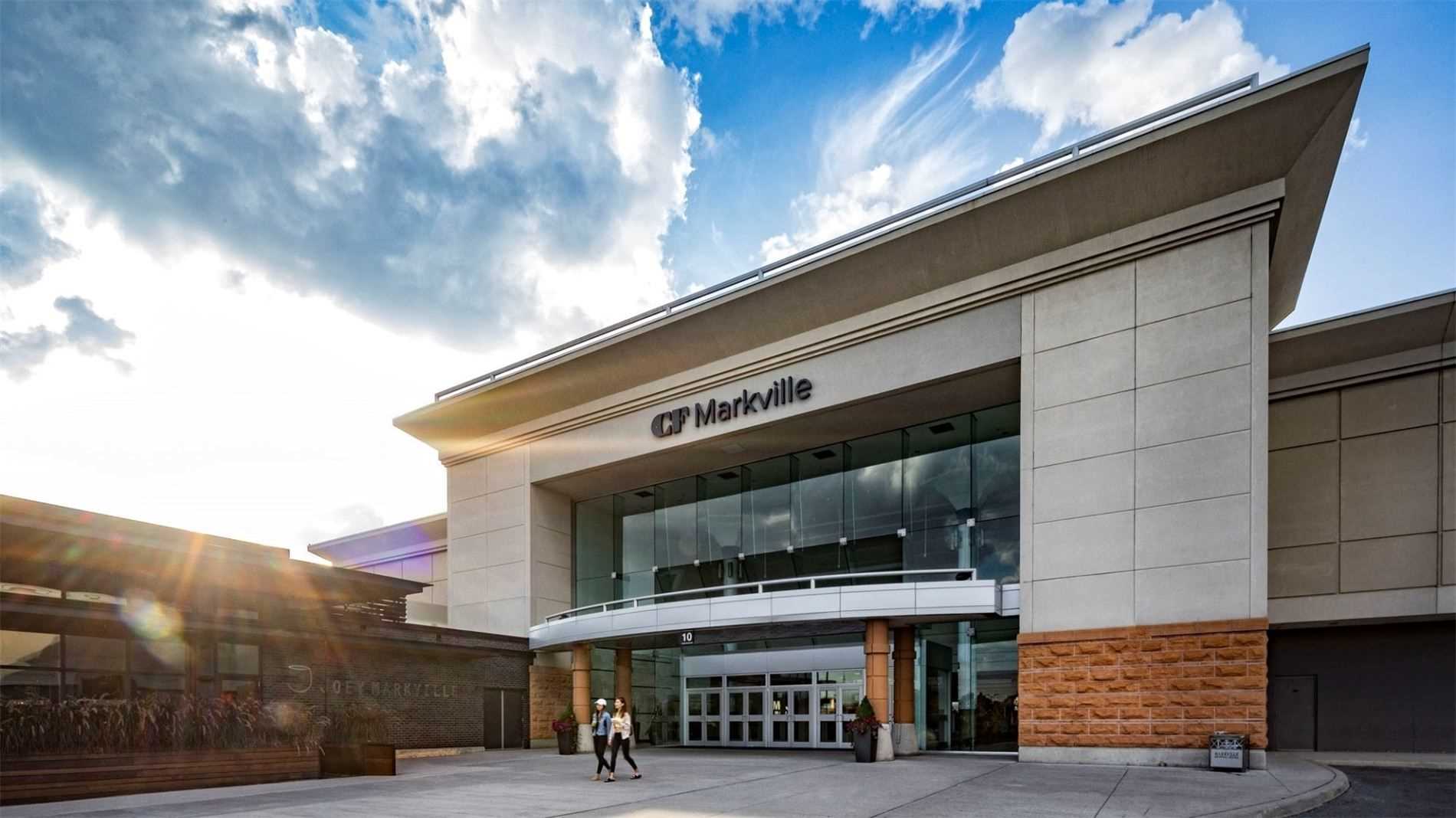 1 Upper Duke Cres, #110