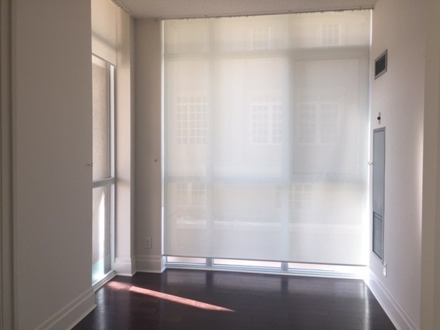 1 Upper Duke Cres, #110