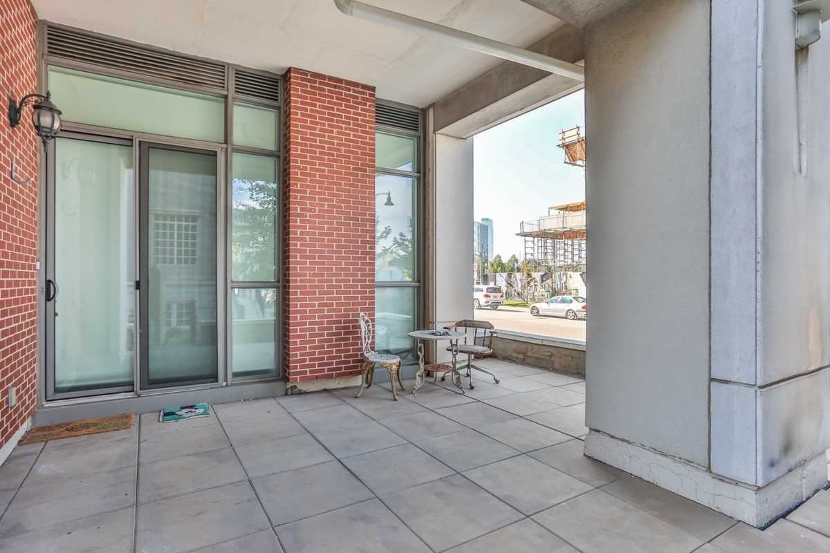 1 Upper Duke Cres, #110