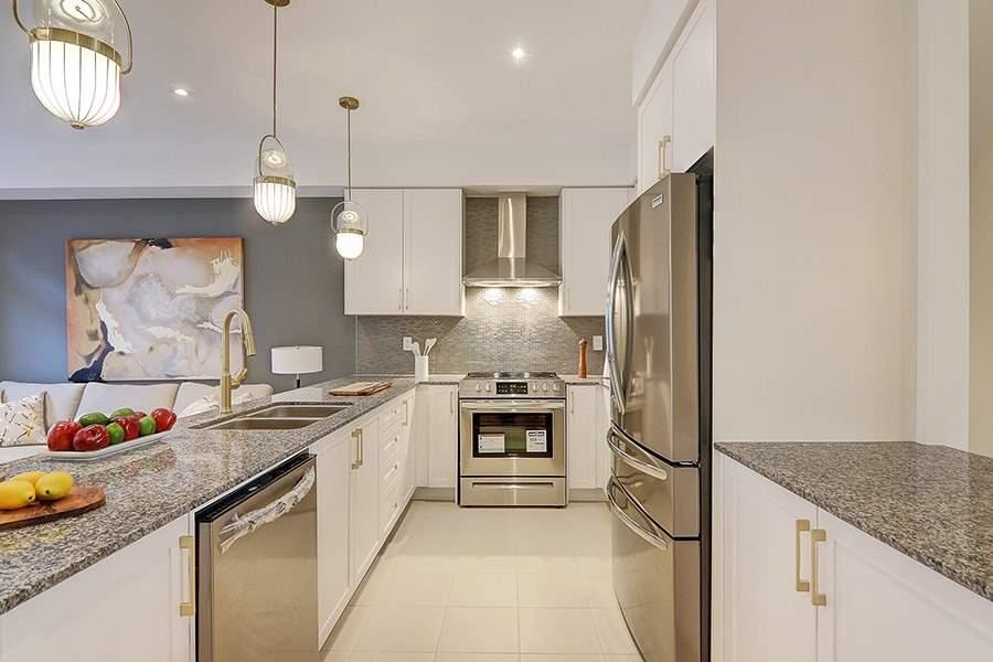 86 William Saville St