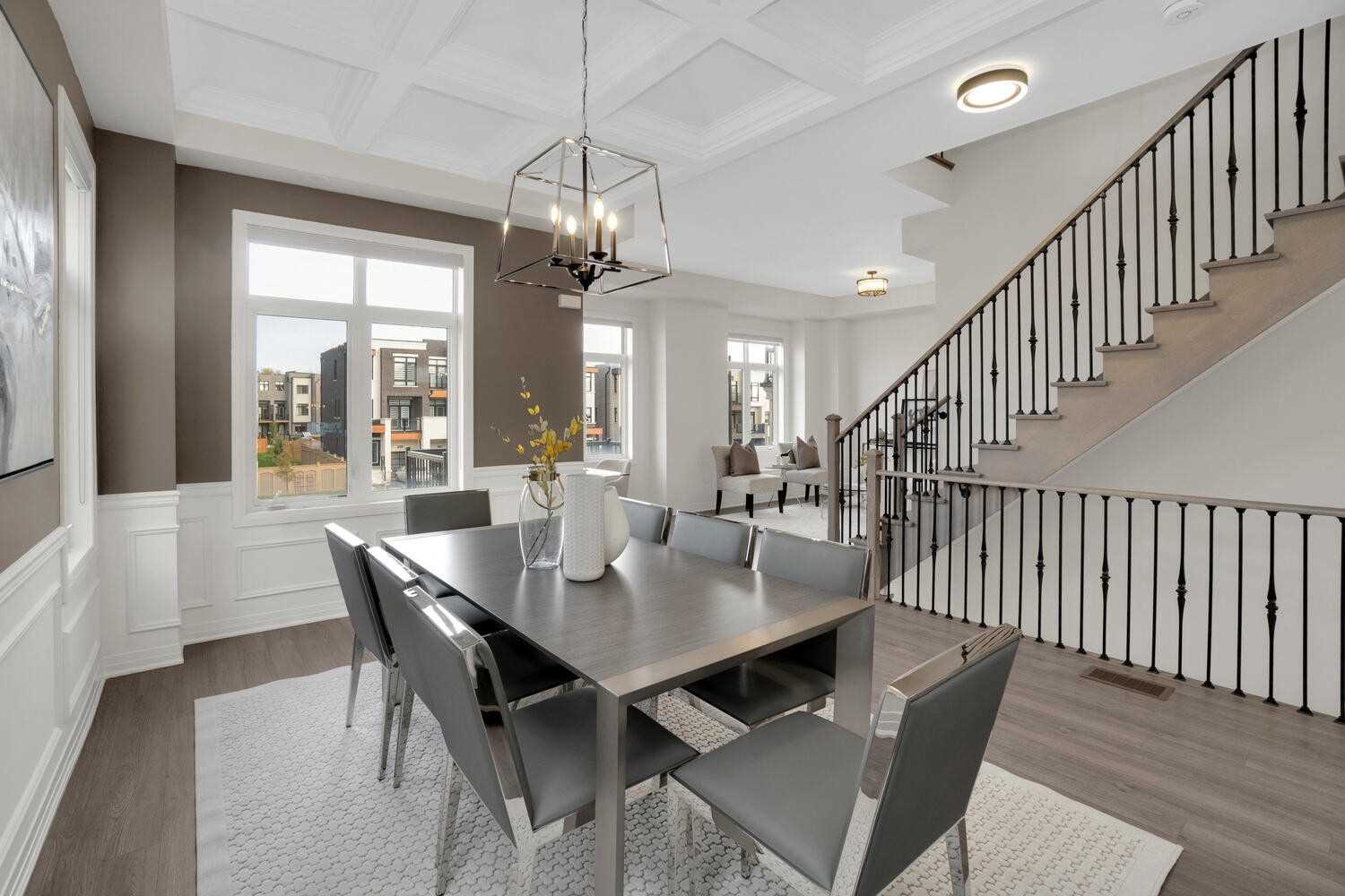 262 Thomas Cook Ave