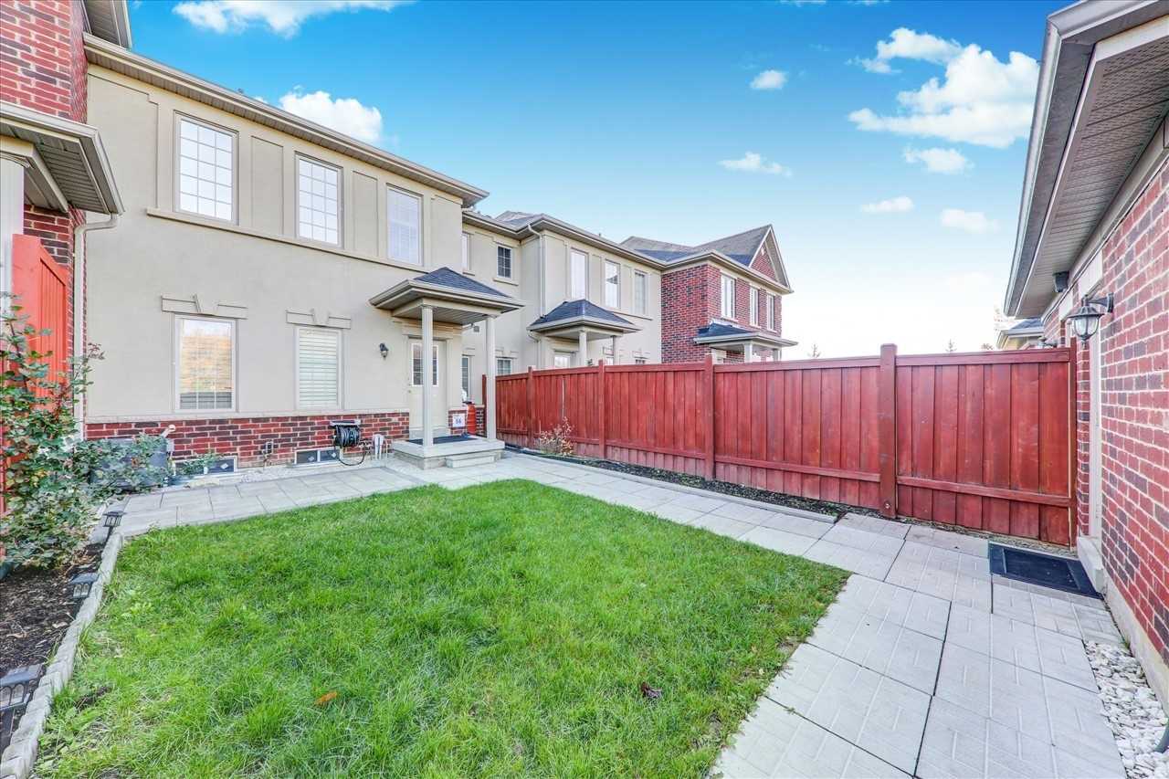 73 Vettese Crt, Markham