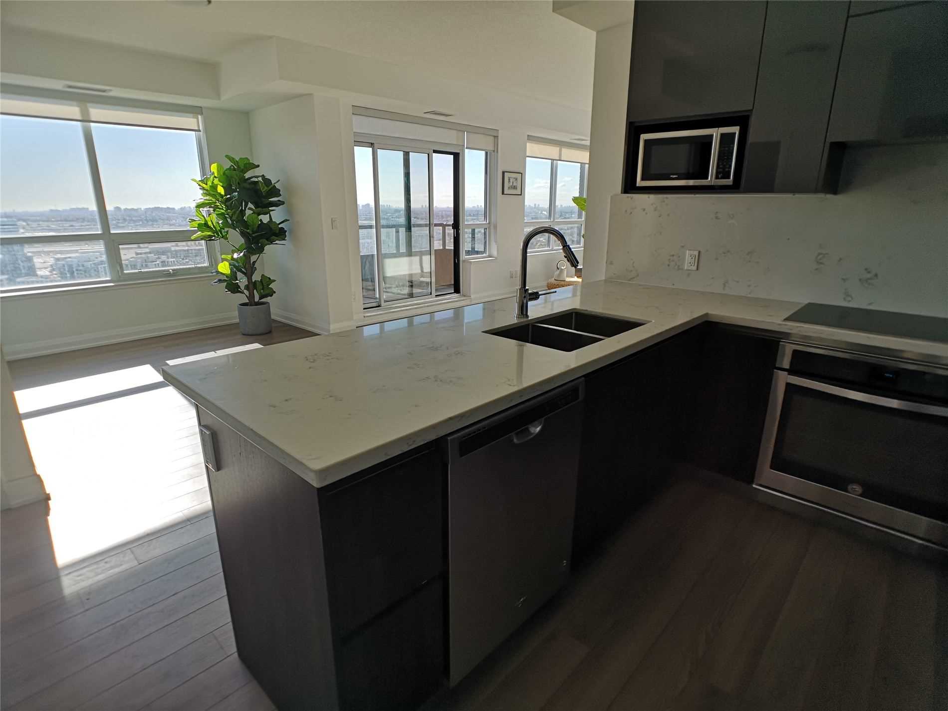 15 Water Walk Dr, #2908