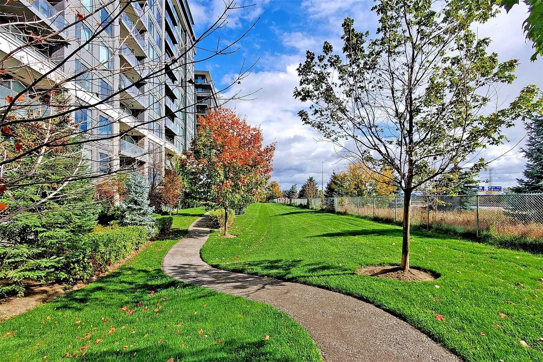 Listing N5428452 - Large Photo # 3
