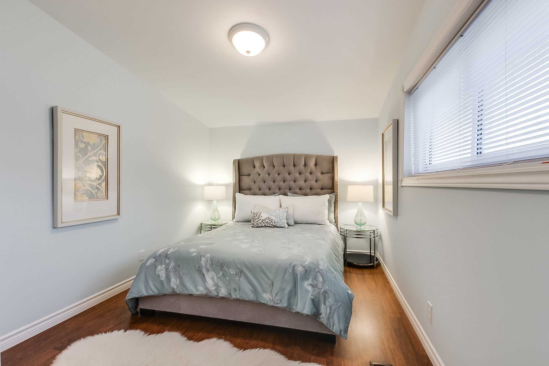 89 Murray Dr