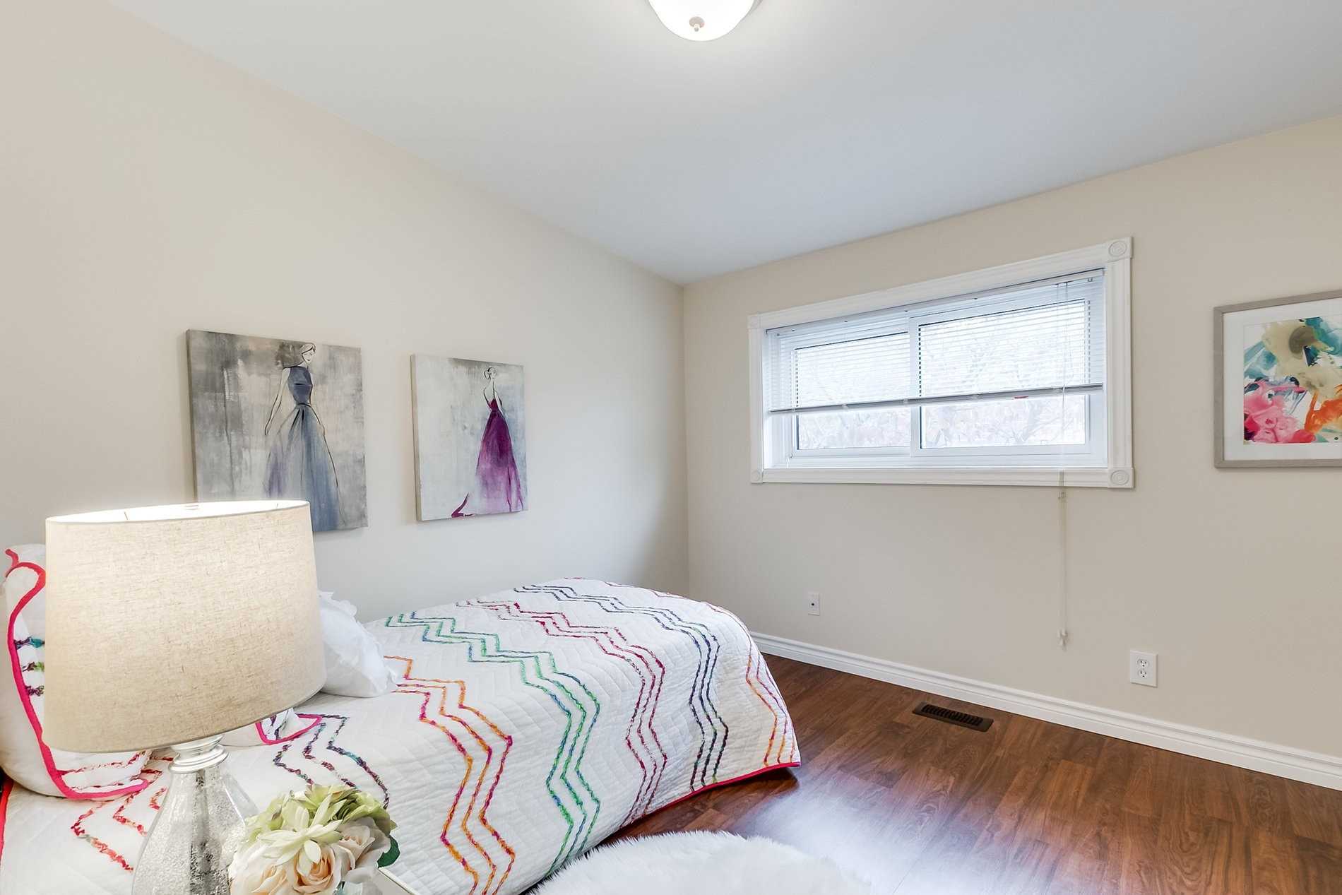 89 Murray Dr