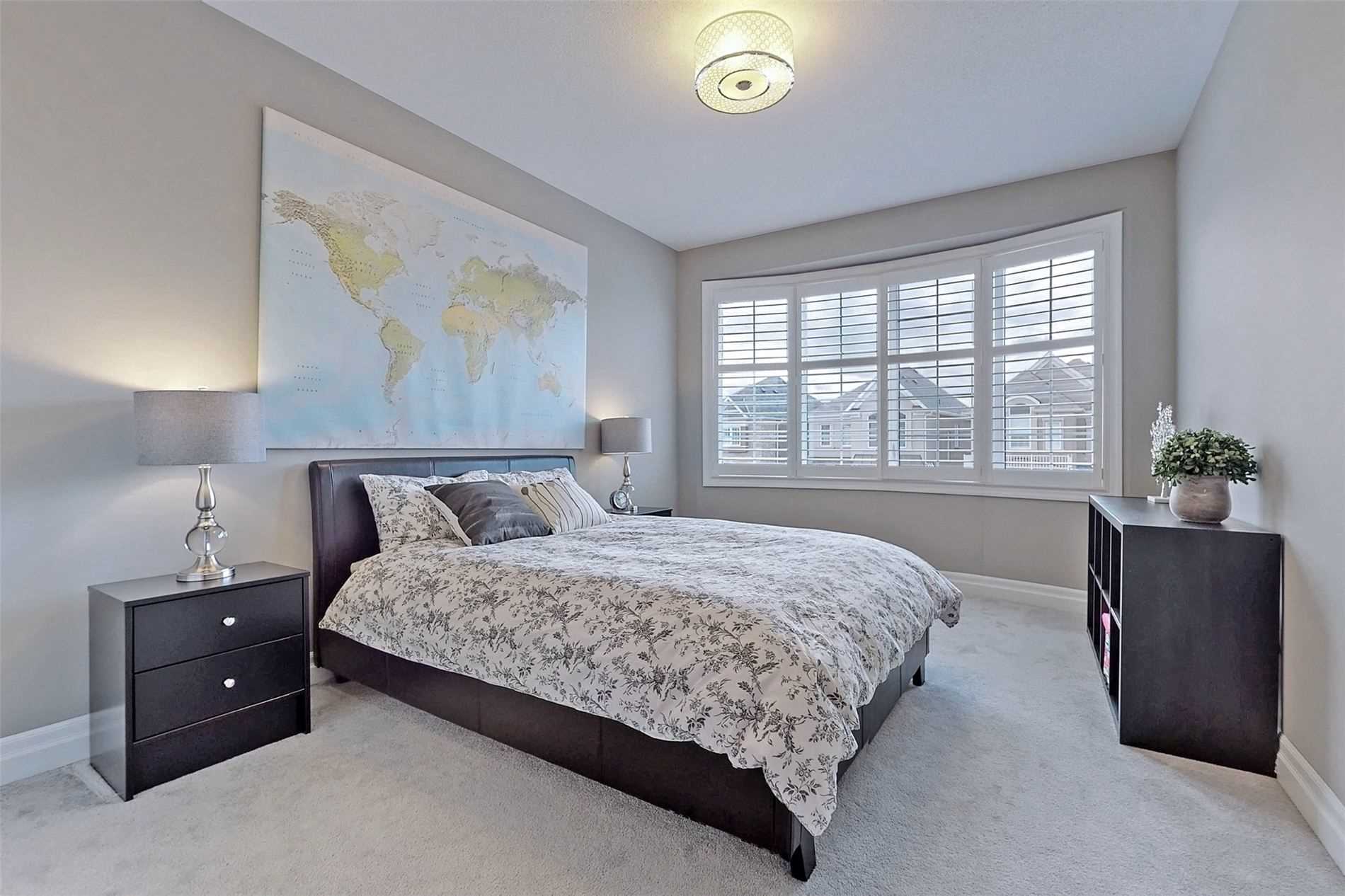 206 Baber Cres