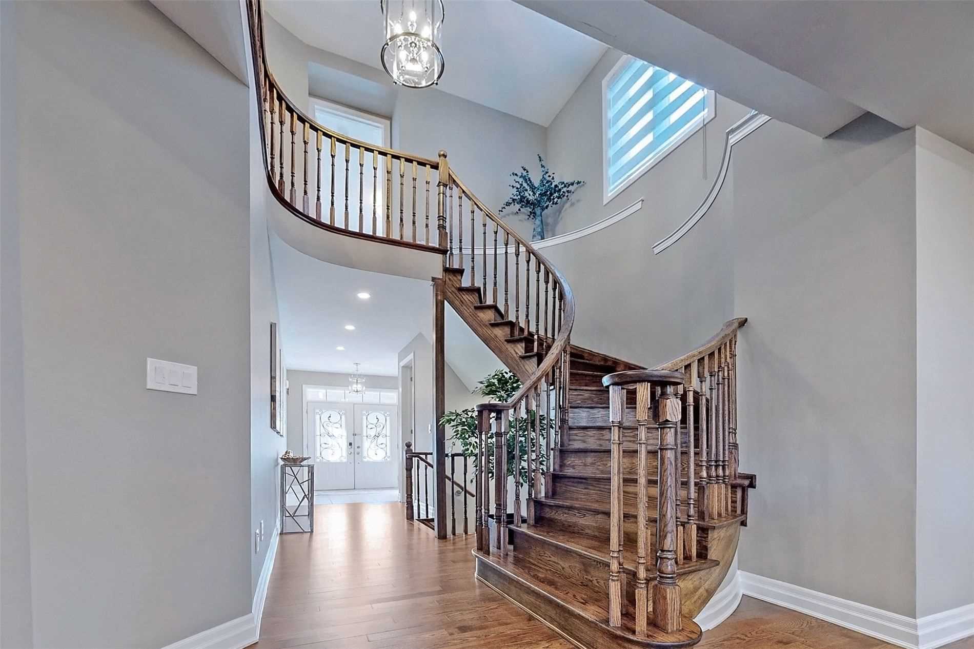 206 Baber Cres
