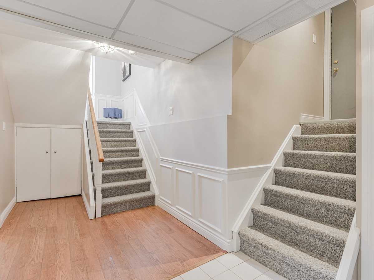 48 Imperial Cres