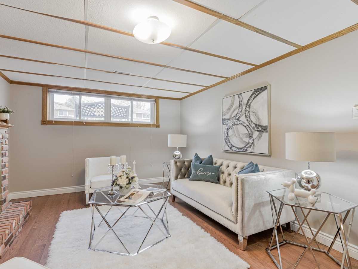 48 Imperial Cres