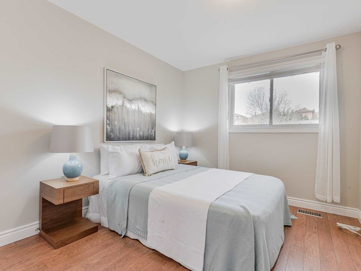 48 Imperial Cres