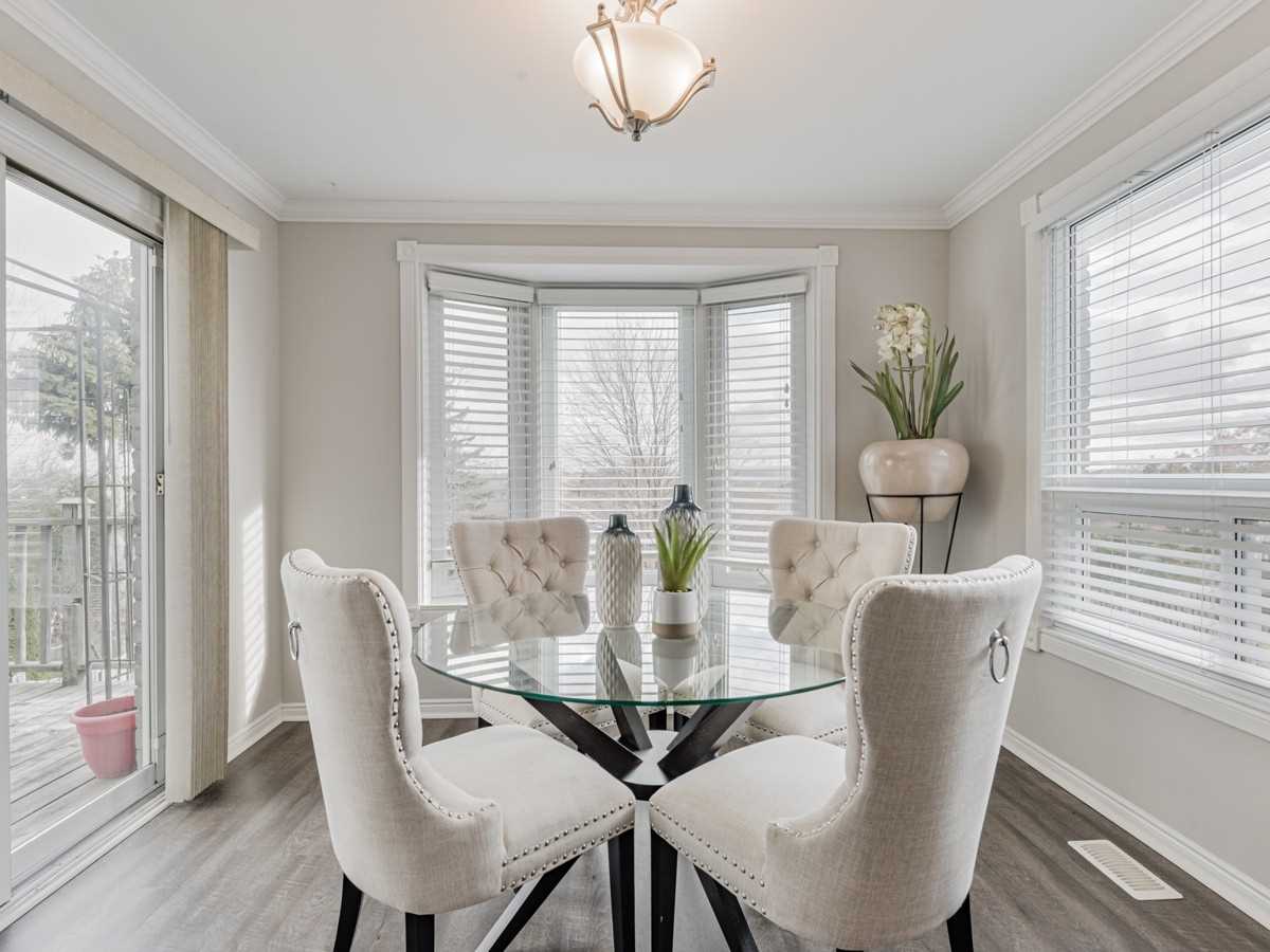 48 Imperial Cres