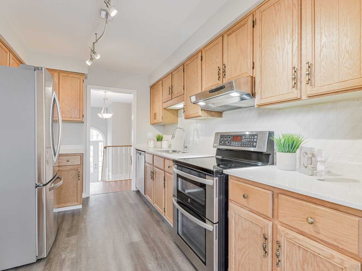 48 Imperial Cres