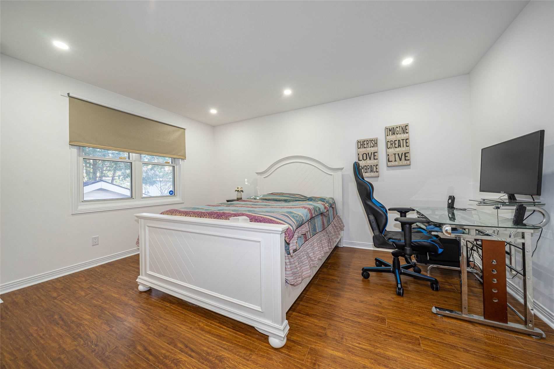 16 Milne Lane