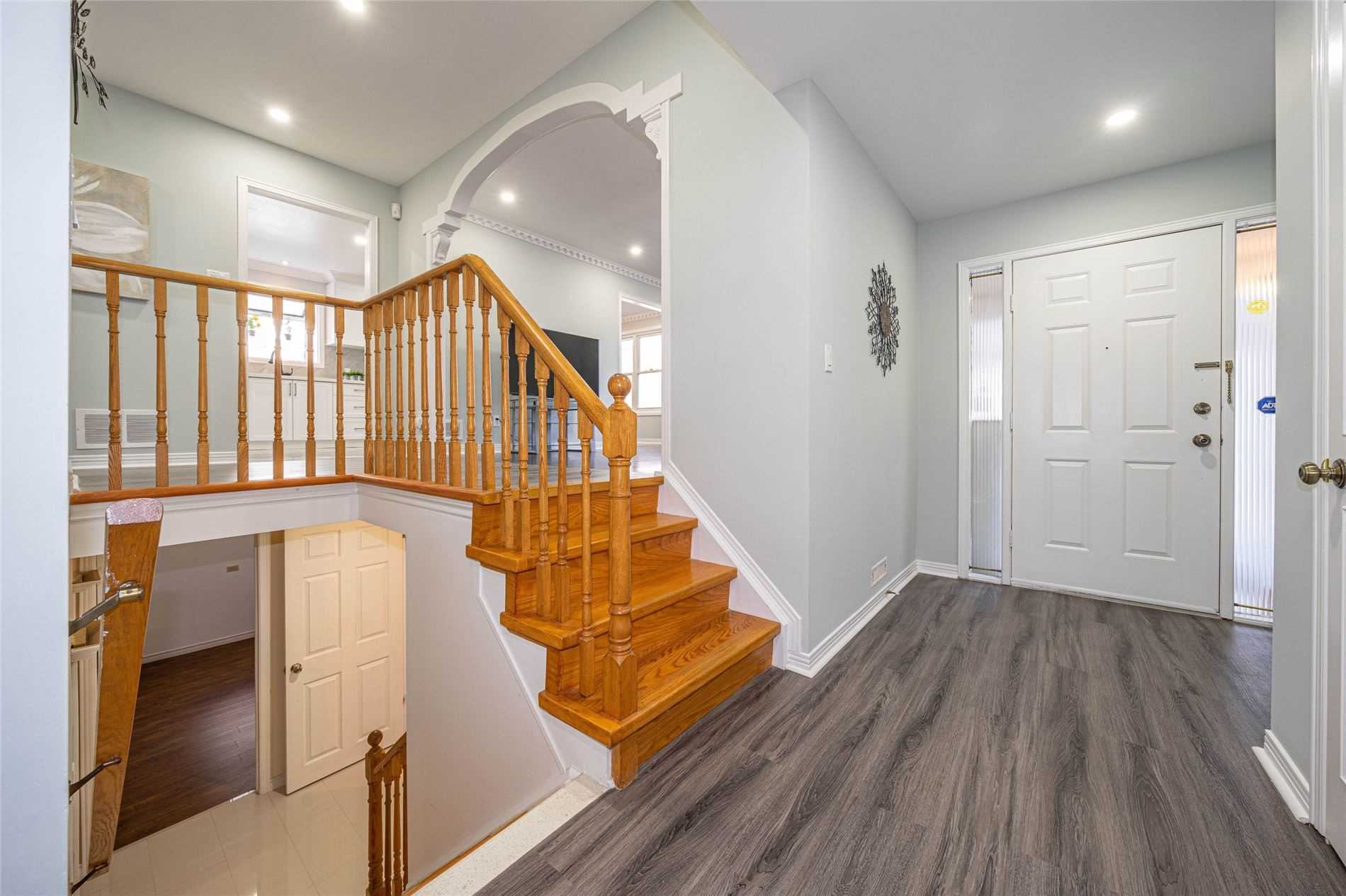 16 Milne Lane