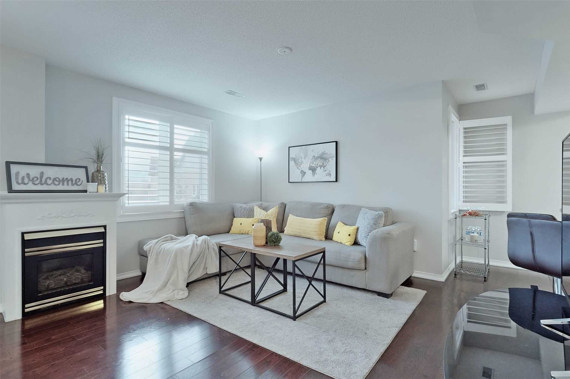 75 Weldrick Rd E, #1025