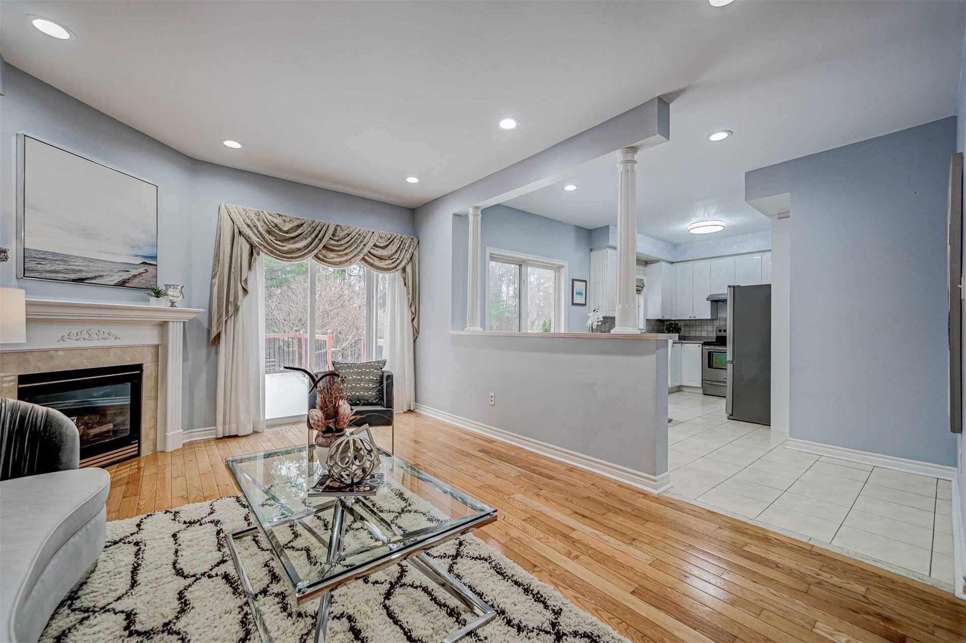 87 Worthington Ave