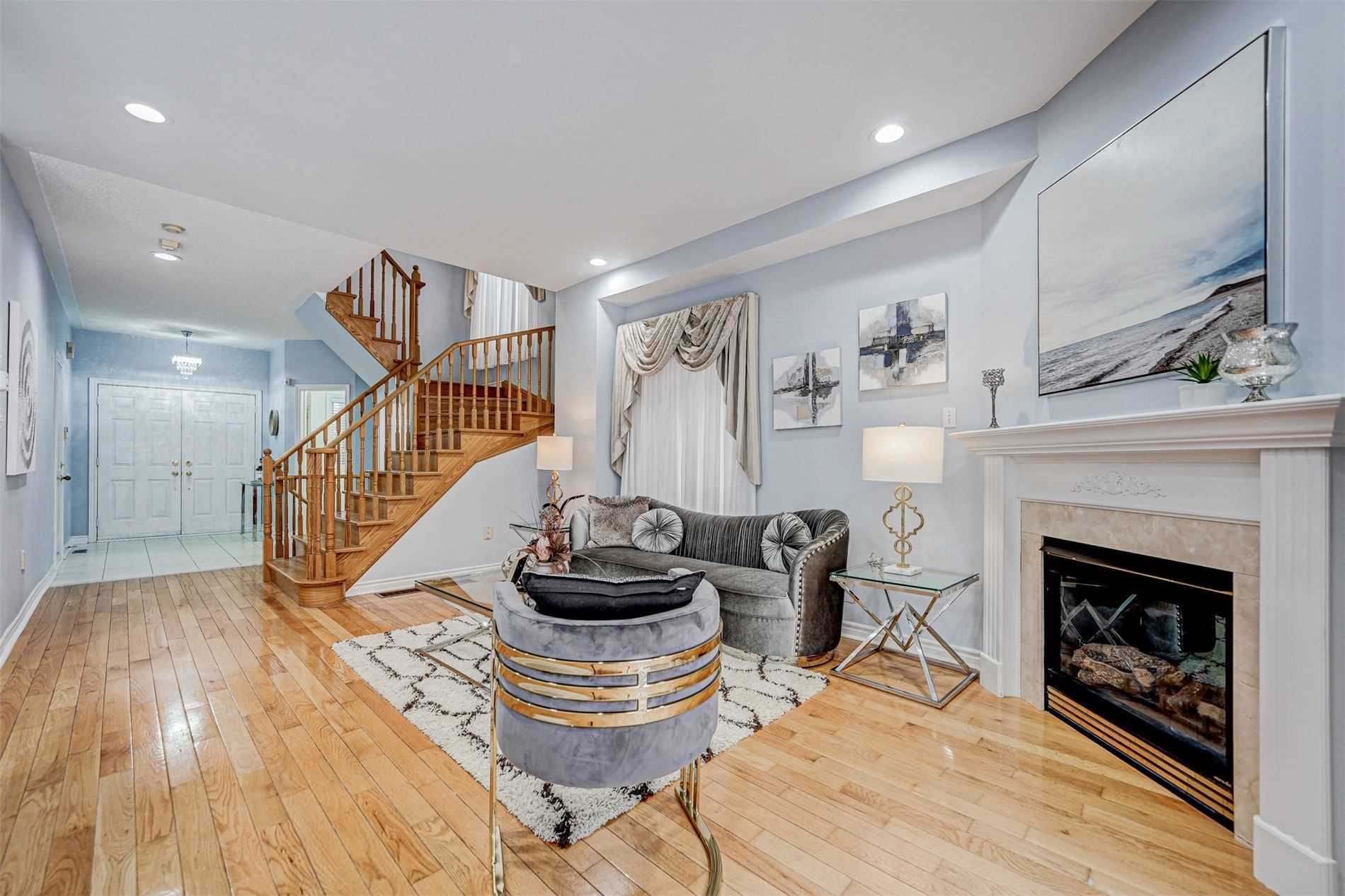 87 Worthington Ave