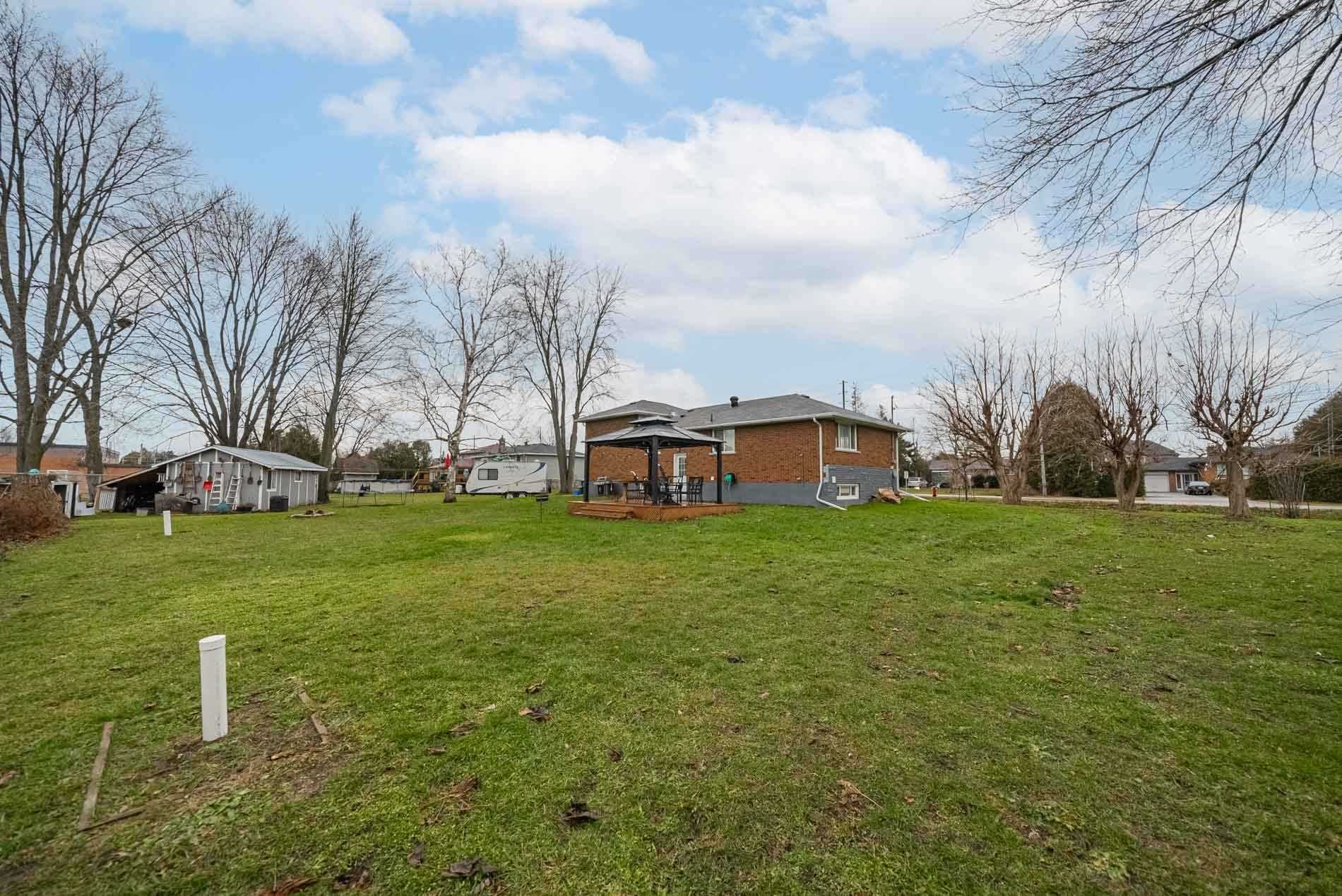 665 Simcoe Rd