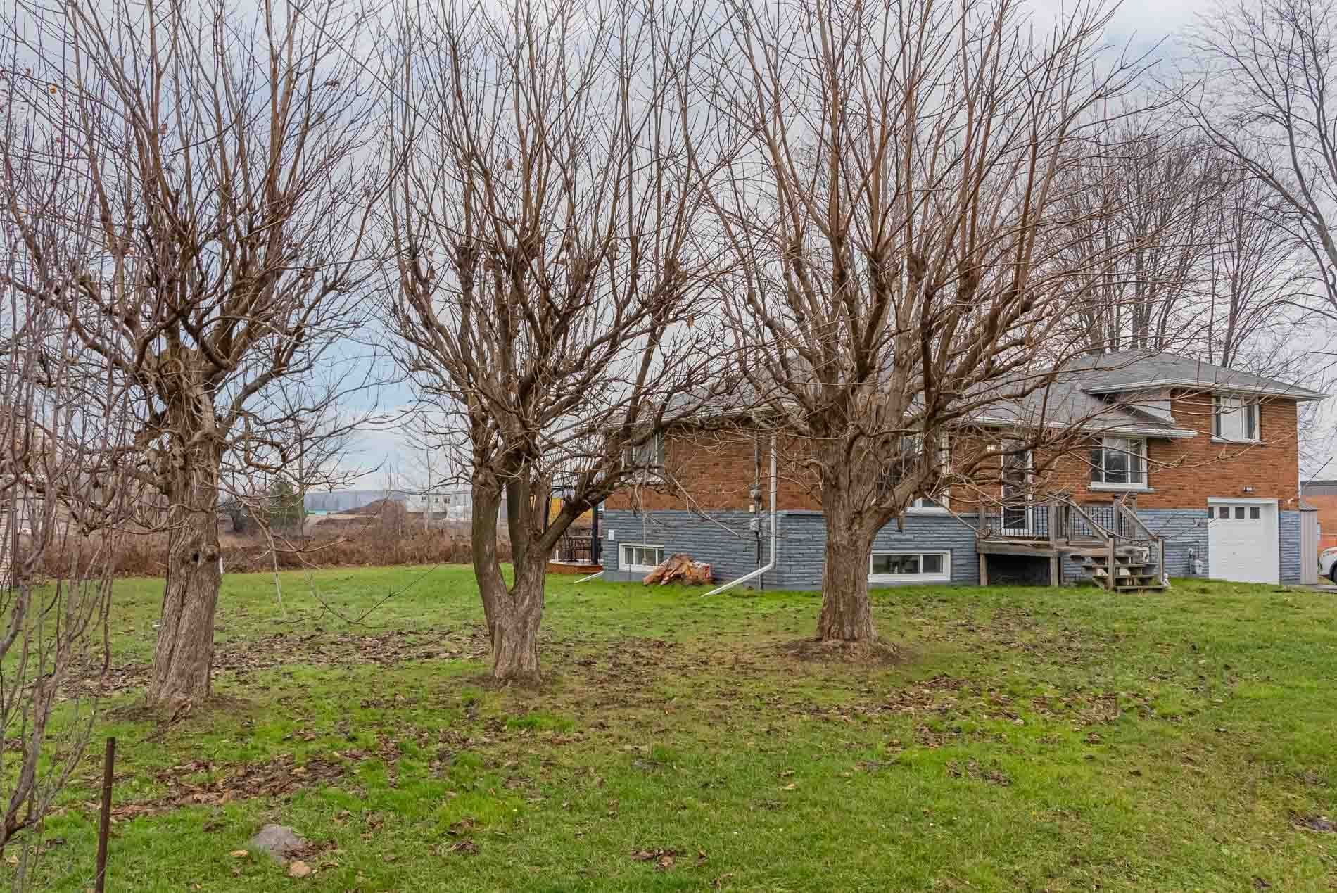 665 Simcoe Rd