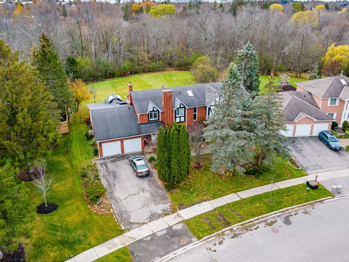 21 Humber Valley Cres