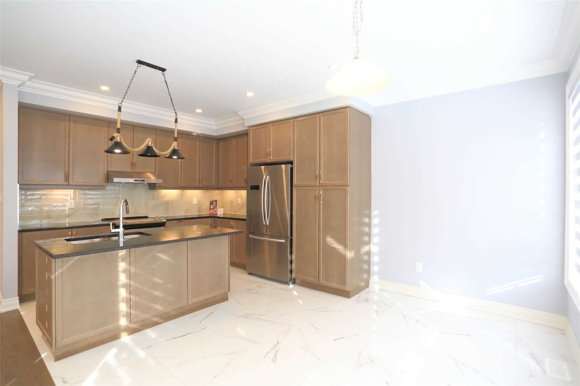 132 Meadow Vista Cres