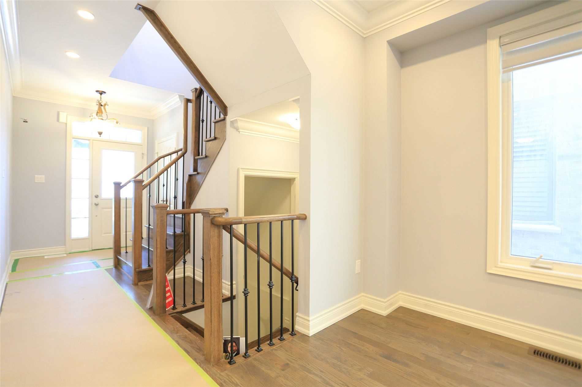 132 Meadow Vista Cres