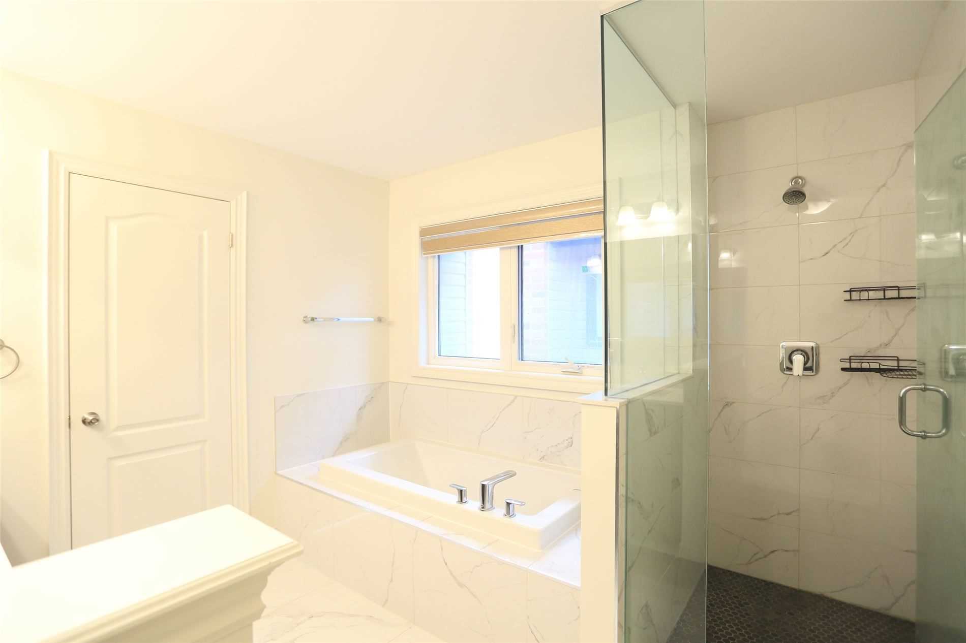 132 Meadow Vista Cres