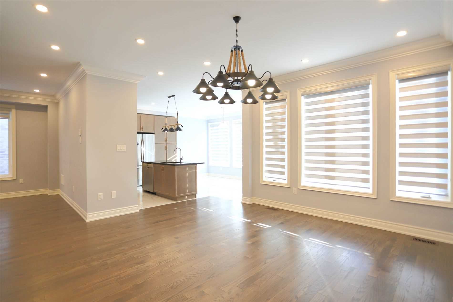 132 Meadow Vista Cres