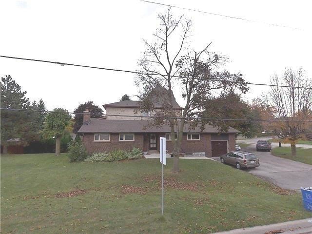 201 May Ave