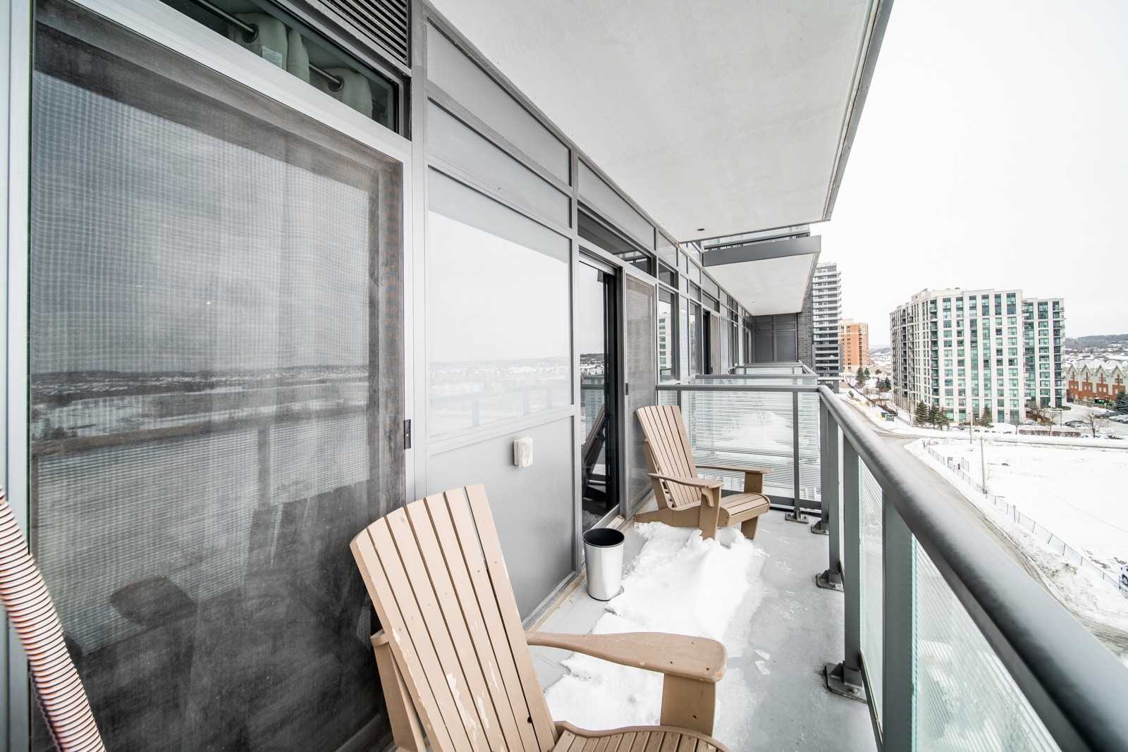 55 Oneida Cres, #701