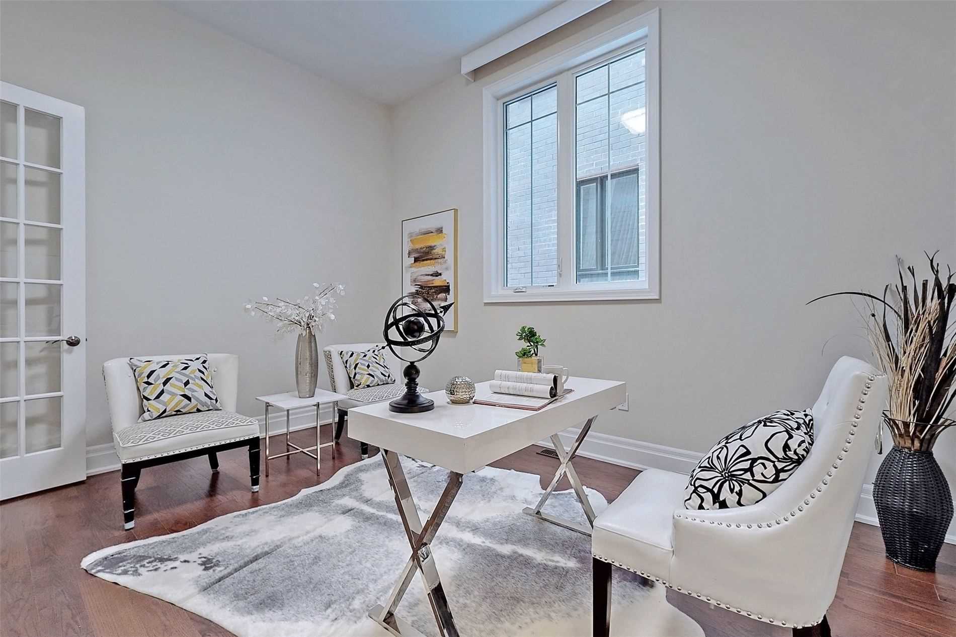 28 Fitzmaurice Dr