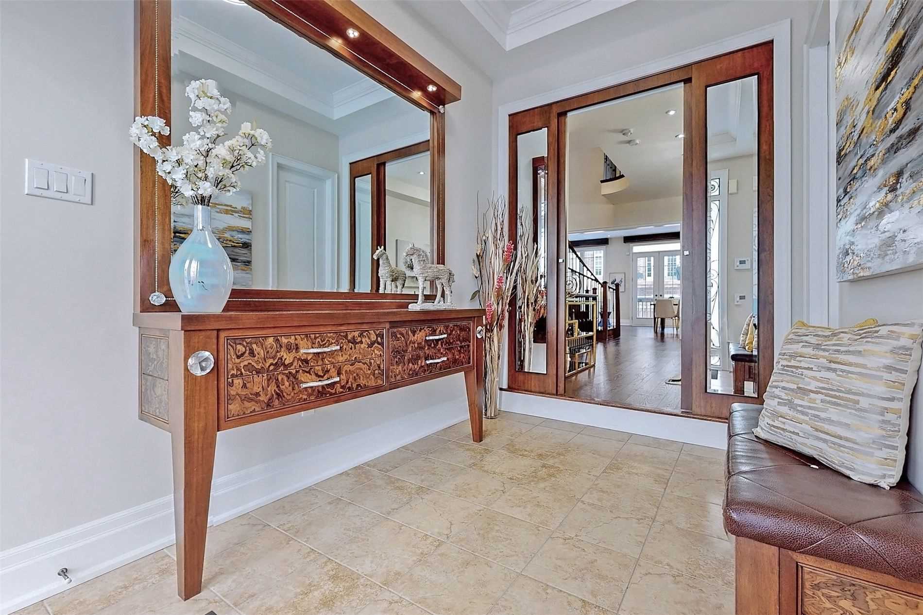 28 Fitzmaurice Dr