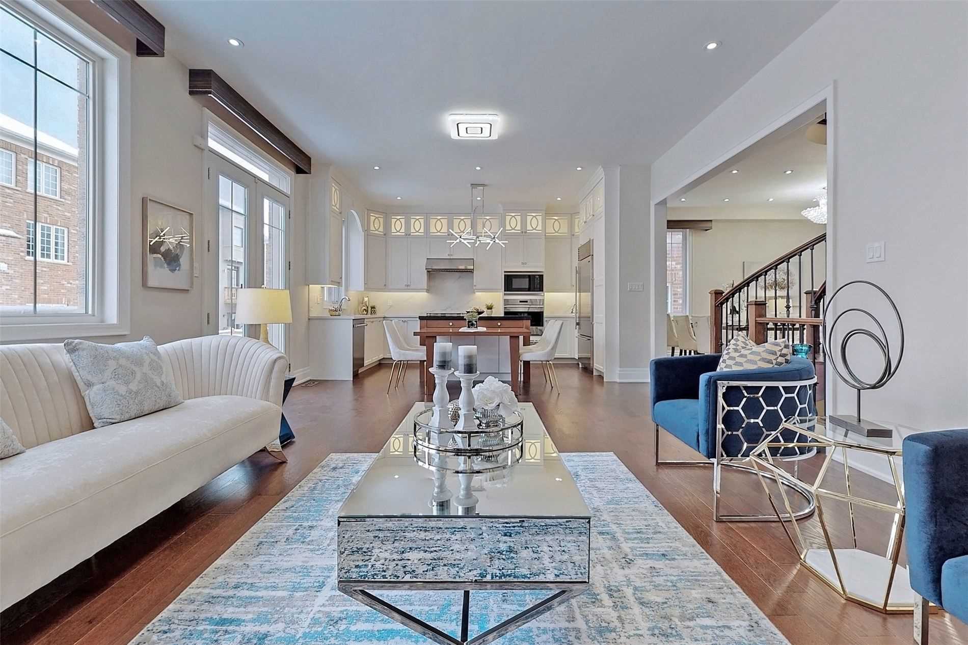 28 Fitzmaurice Dr