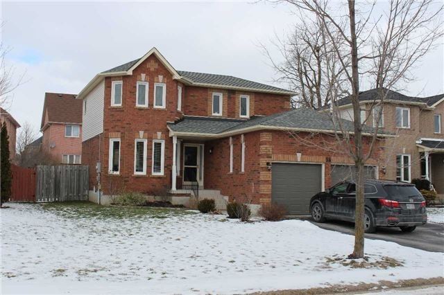 38 Iveagh Dr