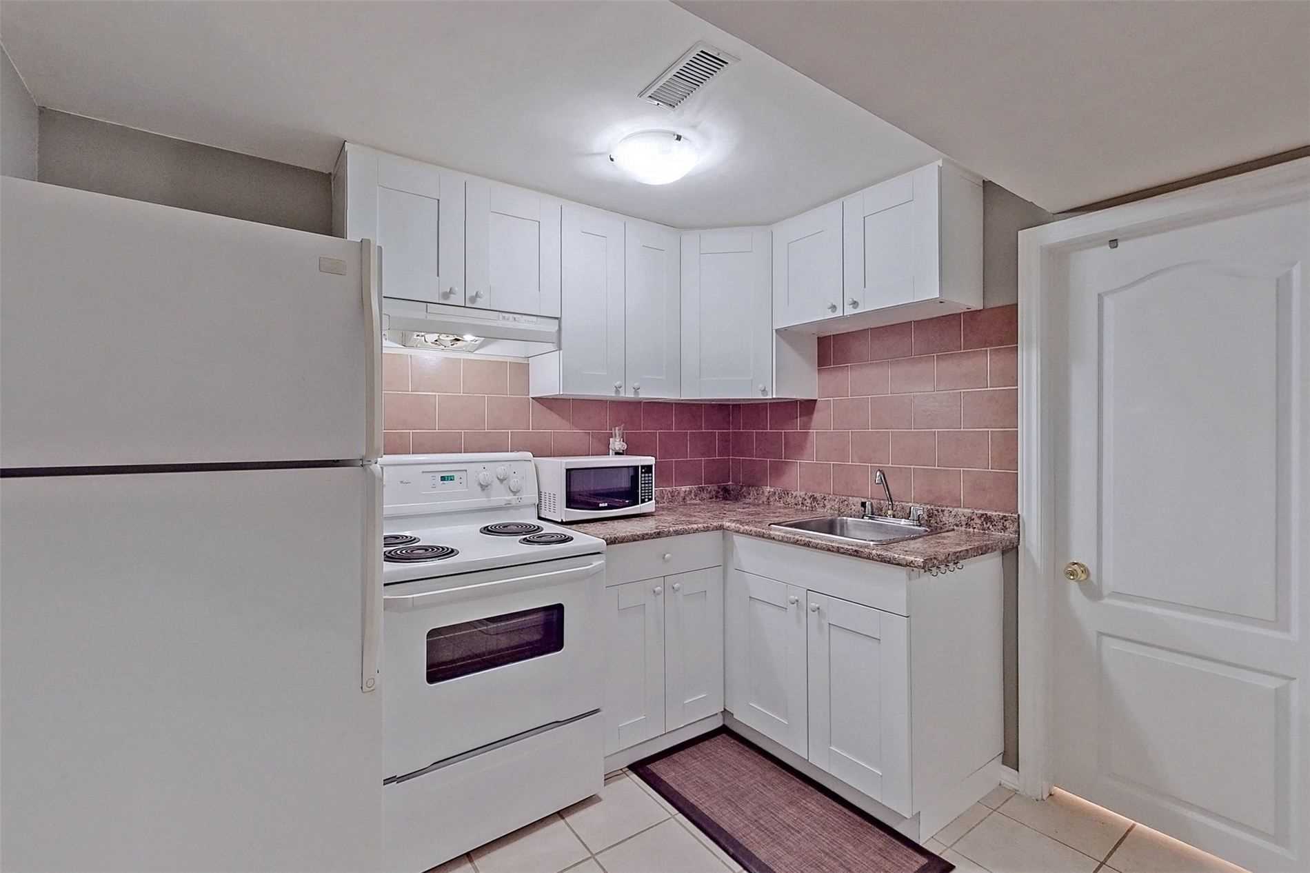 739 Joe Persechini Dr, Newmarket
