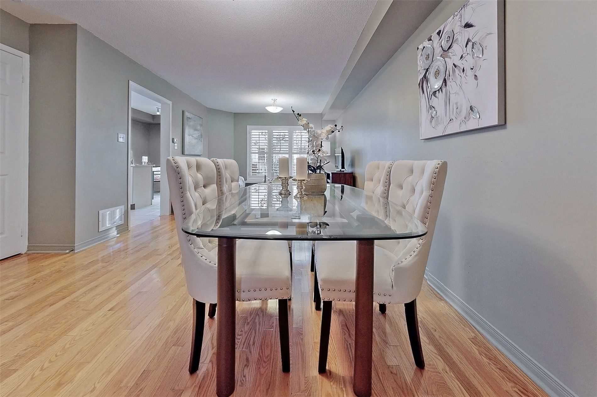 739 Joe Persechini Dr, Newmarket