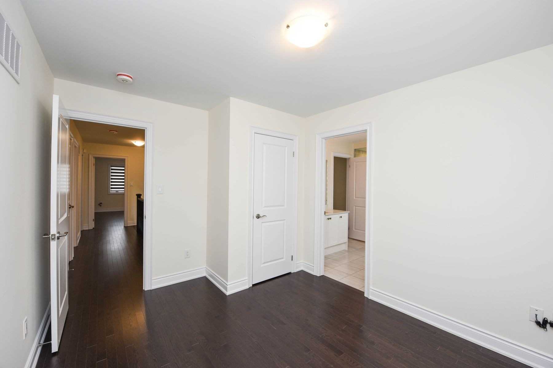 46 Ridgeview Crt