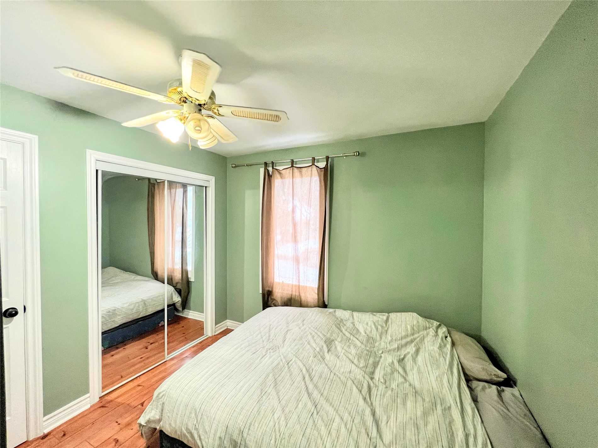 30 Rosehill Dr