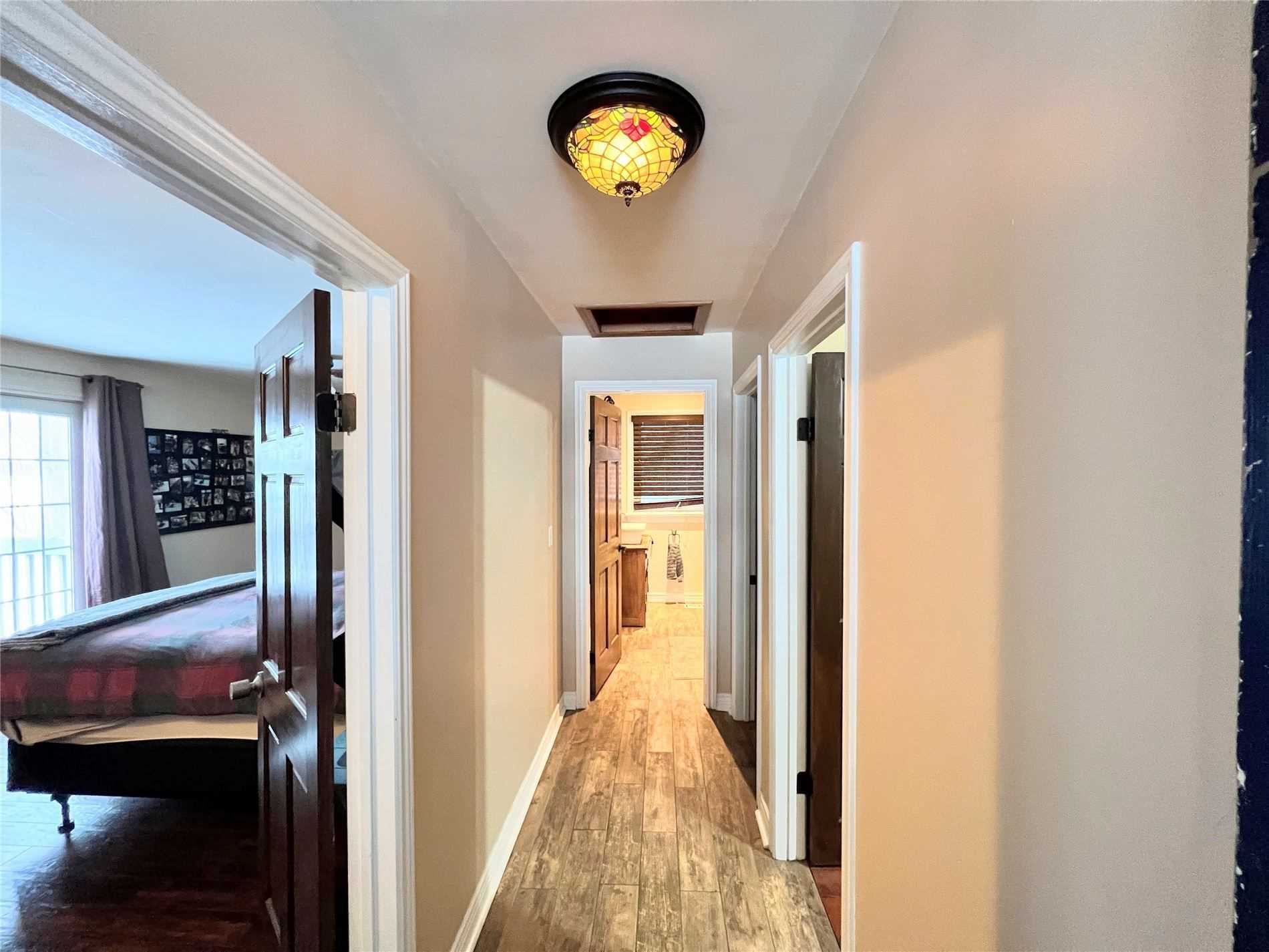 30 Rosehill Dr