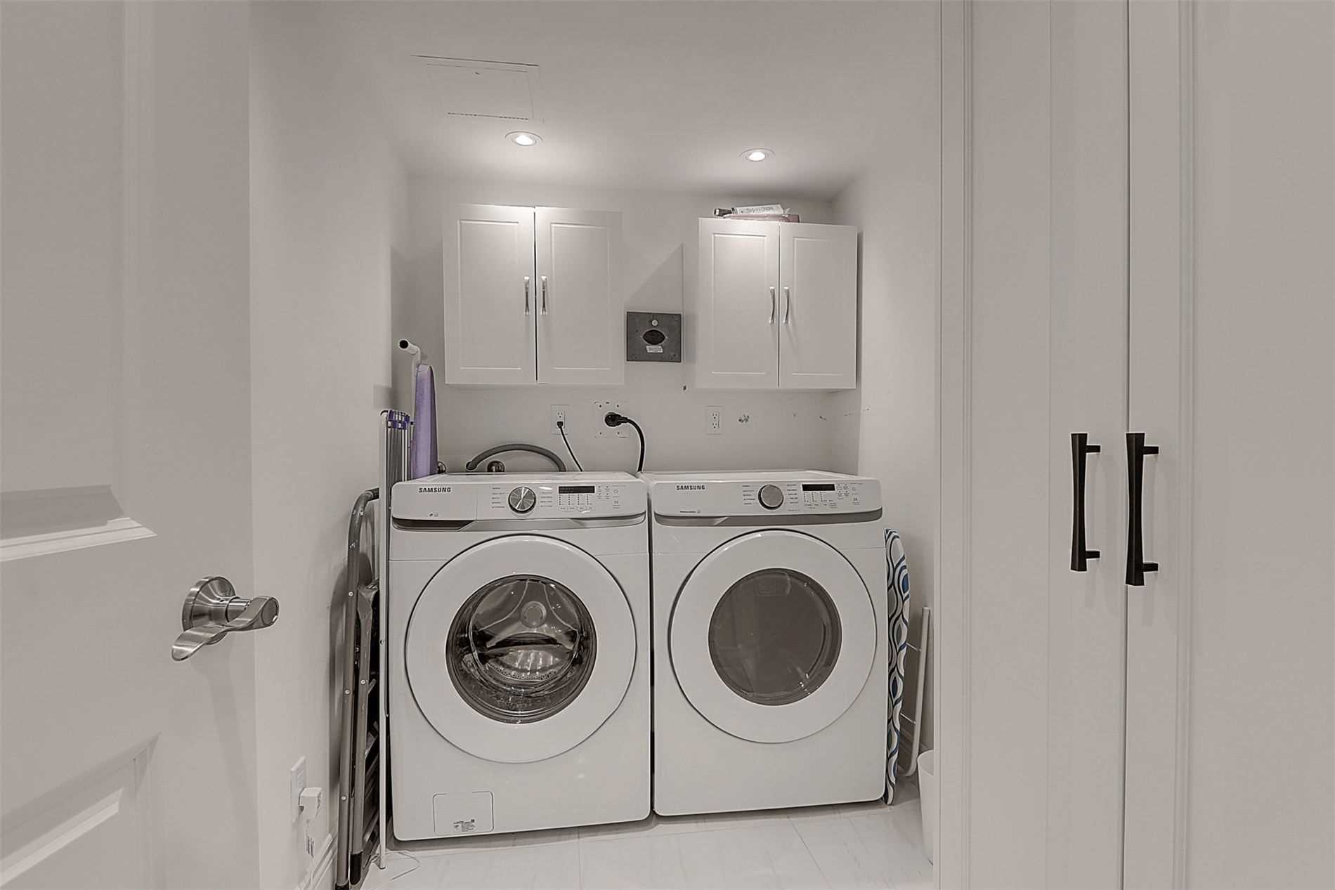 33 Weldrick Rd E, #1209